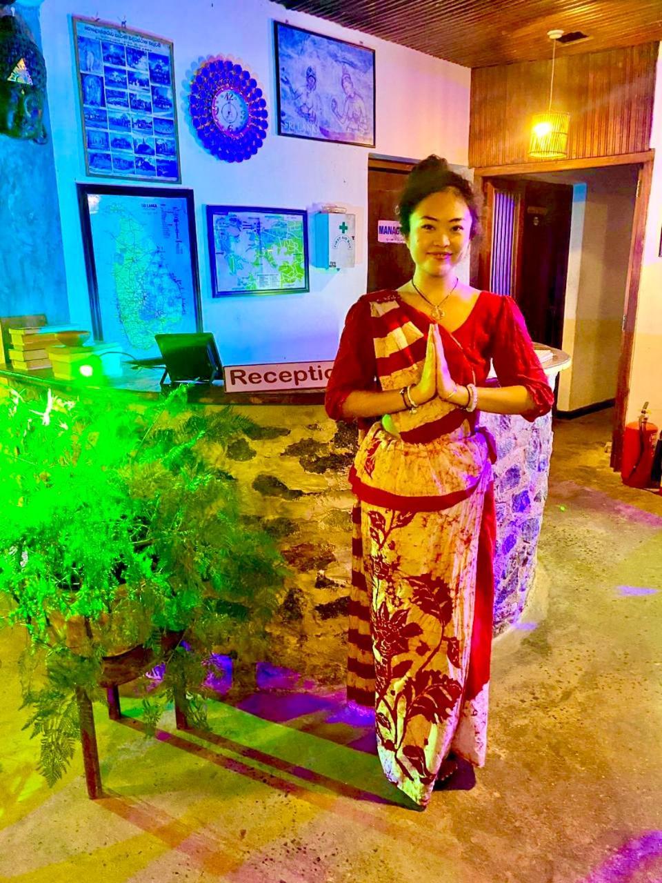 Manel Guest House Polonnaruwa Bagian luar foto