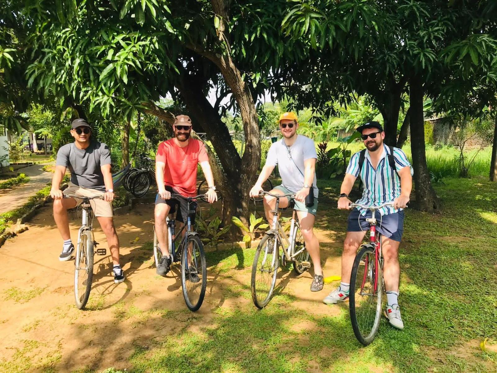 Manel Guest House Polonnaruwa Bagian luar foto