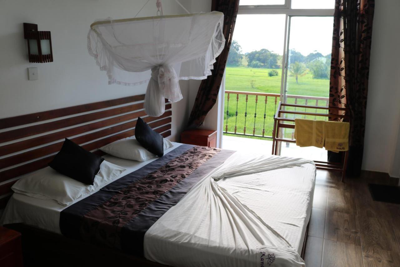 Manel Guest House Polonnaruwa Bagian luar foto