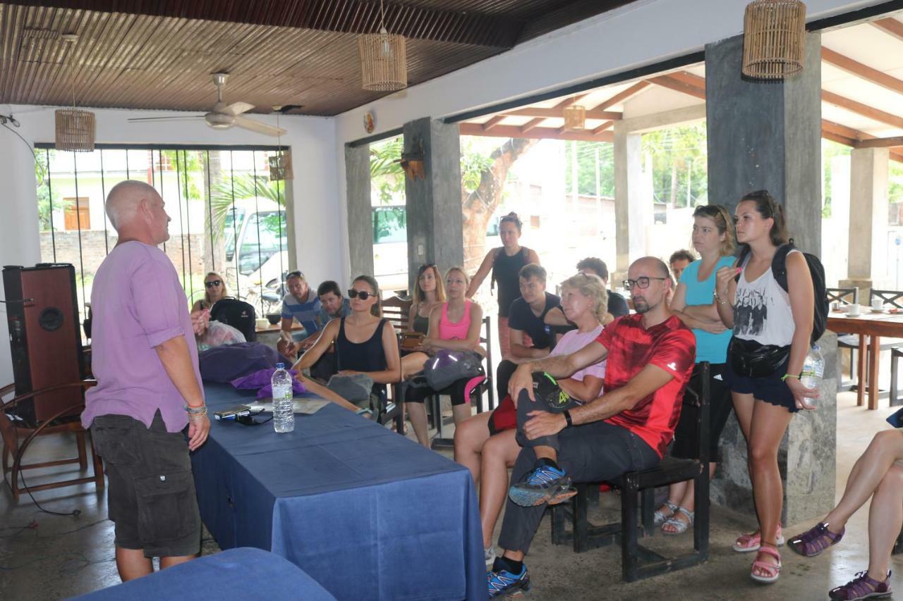 Manel Guest House Polonnaruwa Bagian luar foto