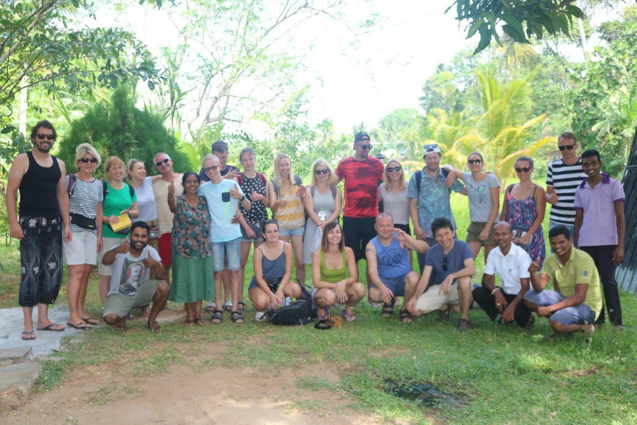 Manel Guest House Polonnaruwa Bagian luar foto